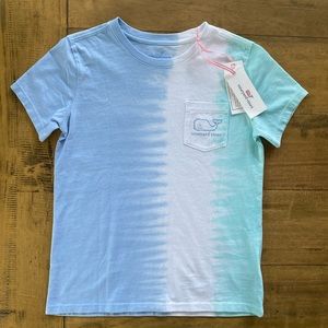Vineyard vines tee